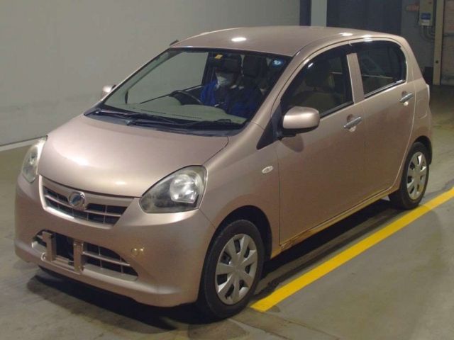 18398 DAIHATSU MIRA E S LA300S 2012 г. (TAA Yokohama)